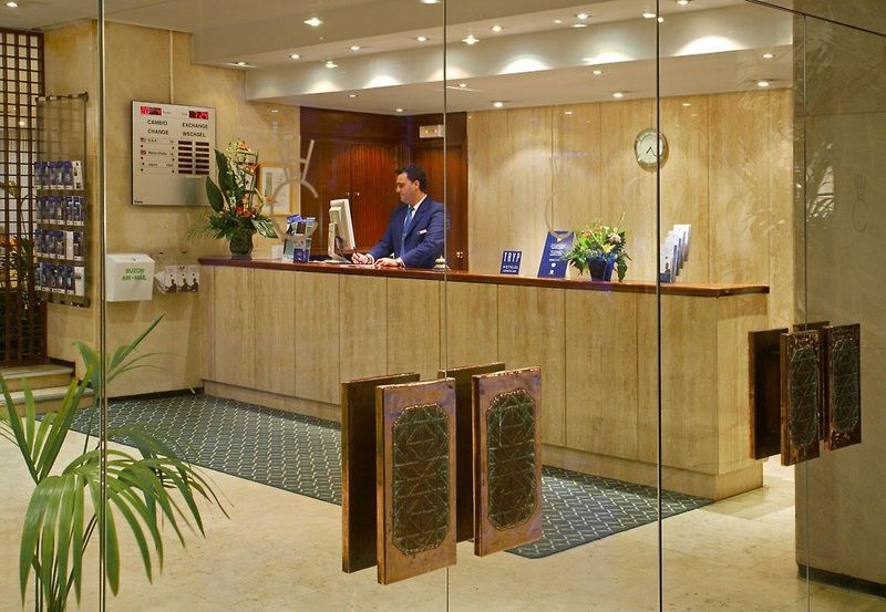 Sercotel Cordoba Medina Azahara Интерьер фото